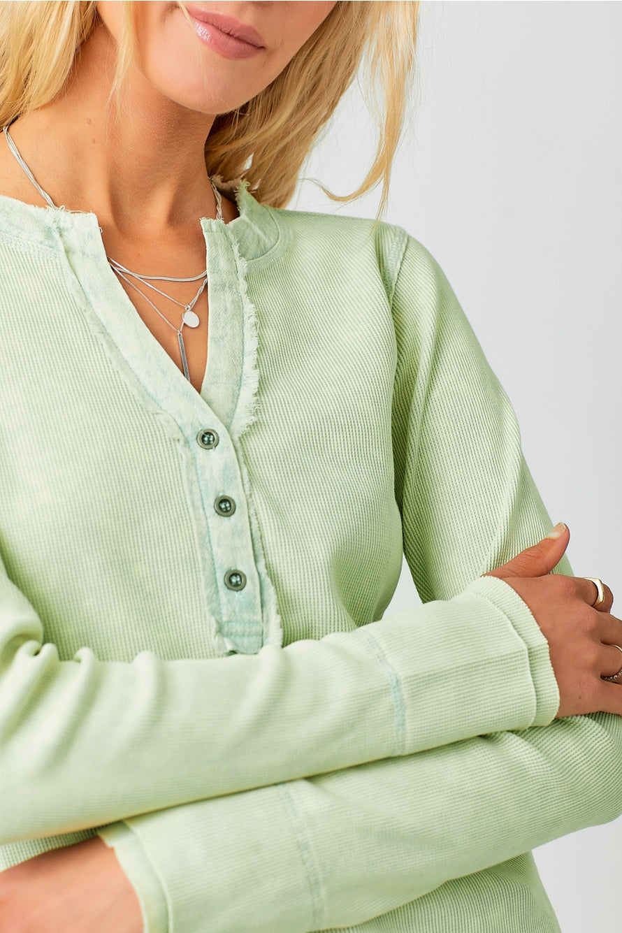 Washed Thermal Henley Top | Pistachio