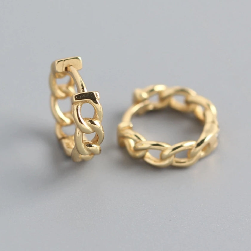 Peri Gold Hoop Earrings