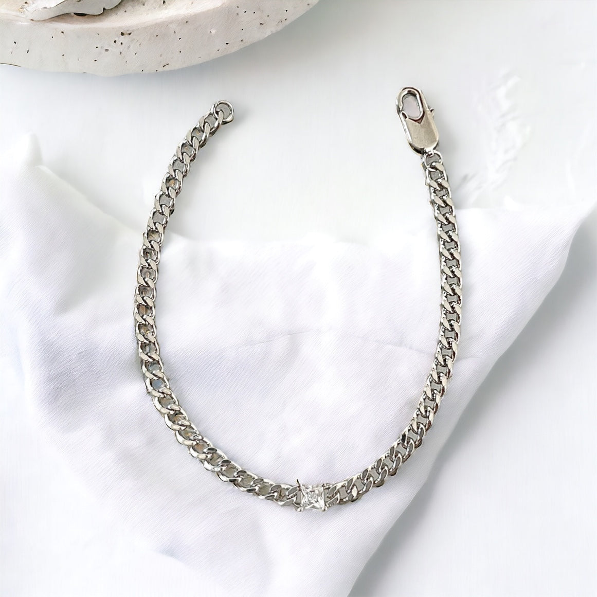 Silver Curb Chain Bracelet w/Floating Clear CZ