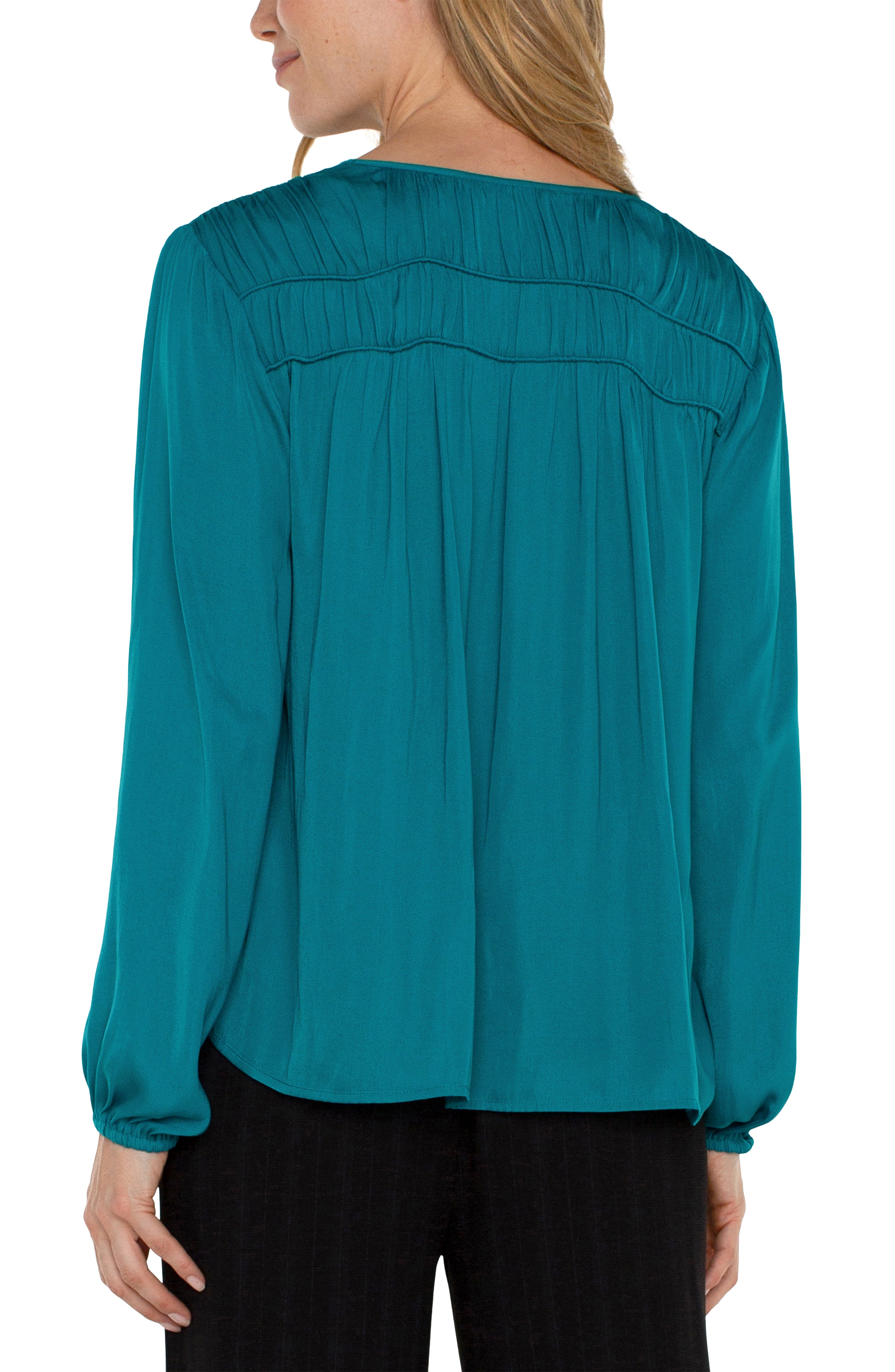 Malachite Long Sleeve V-Neck Woven Blouse